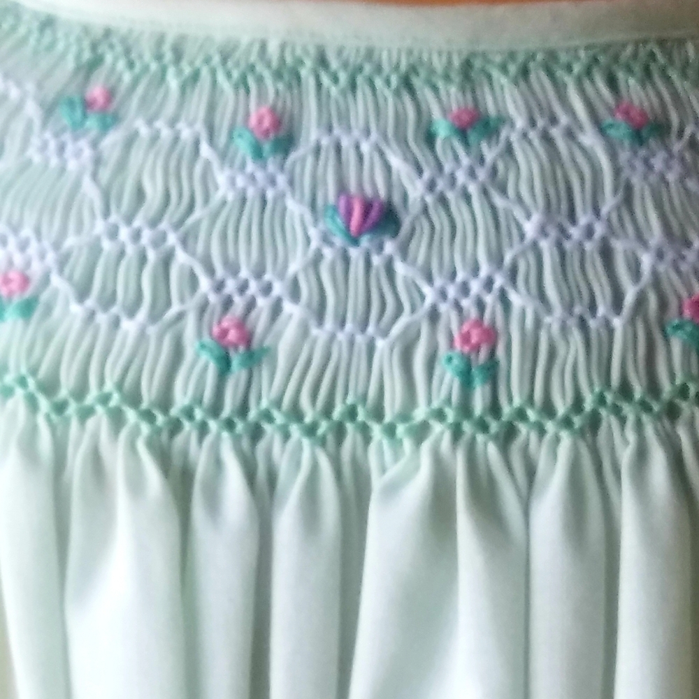 Royal child Mint green 6 months Smocked dress - Picture 3 of 7